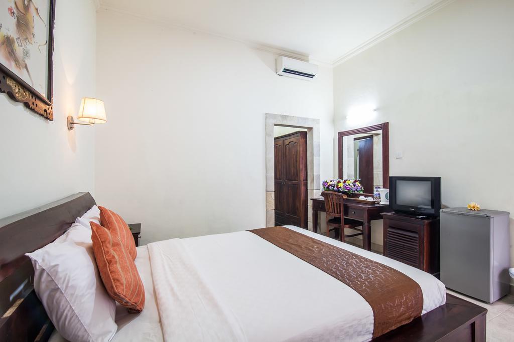 Puri Yuma Hotel Denpasar Exteriör bild