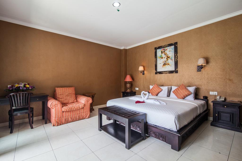 Puri Yuma Hotel Denpasar Exteriör bild