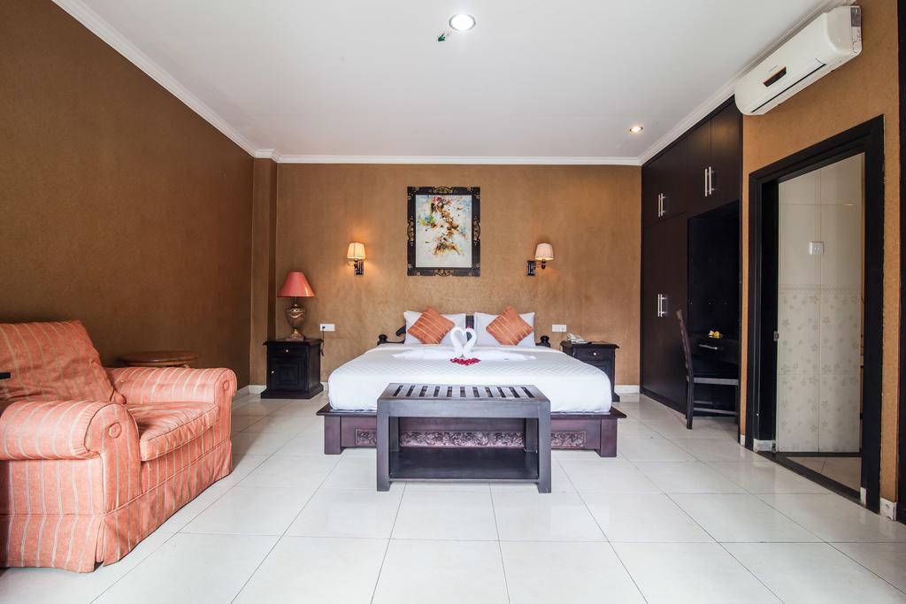 Puri Yuma Hotel Denpasar Exteriör bild