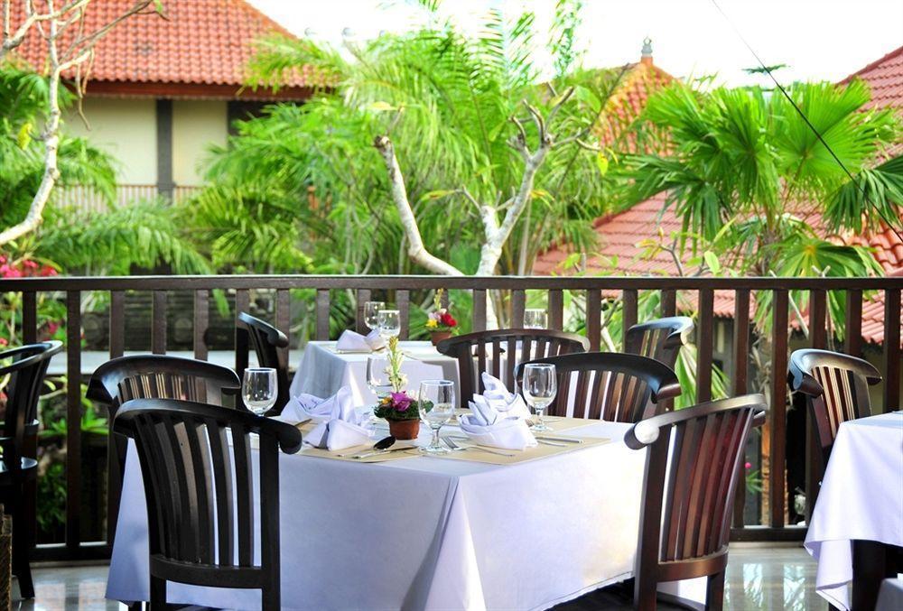 Puri Yuma Hotel Denpasar Exteriör bild