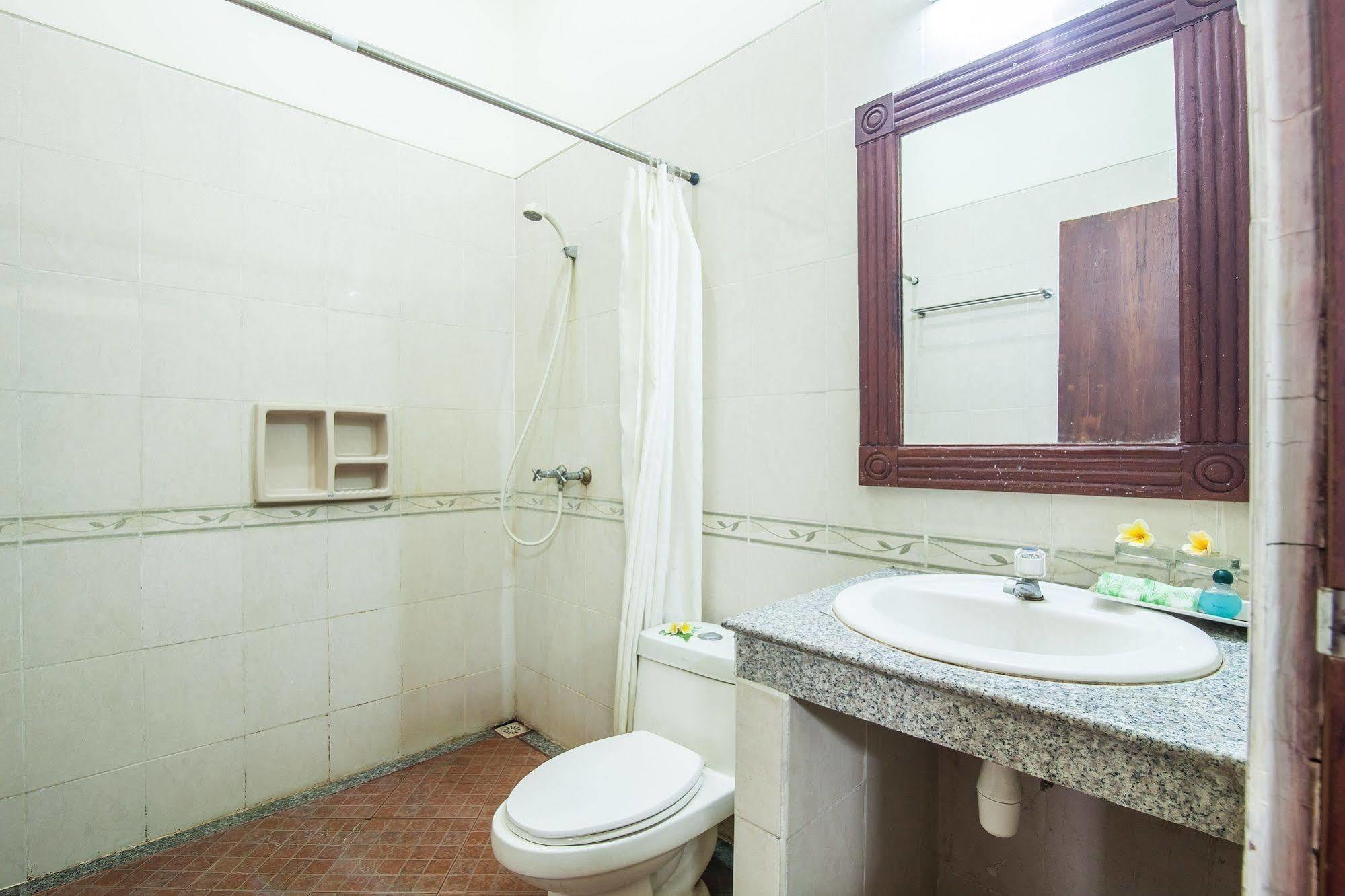 Puri Yuma Hotel Denpasar Exteriör bild