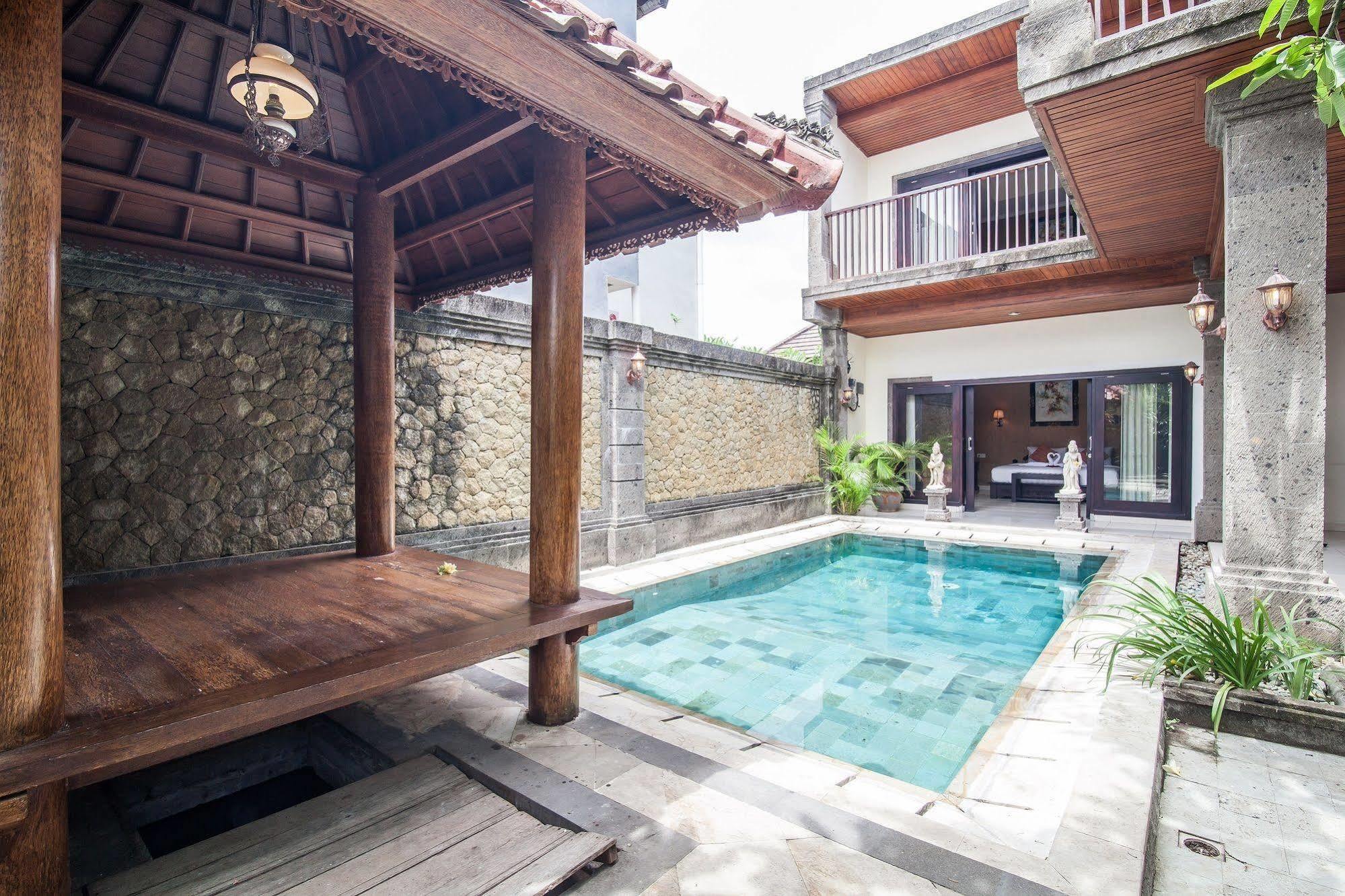 Puri Yuma Hotel Denpasar Exteriör bild